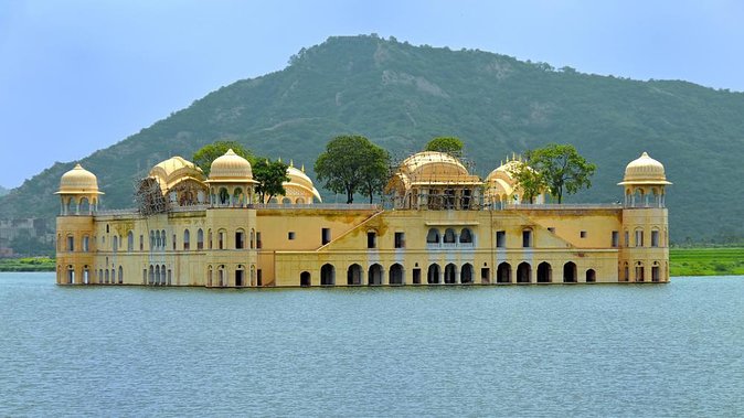 जयपुर का पर्यटन: फिर से चमकने की ओर